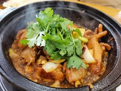 -鱼众不同·鸡公煲·烤全鱼(国顺路店)