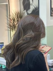 -U·NI SALON 造型