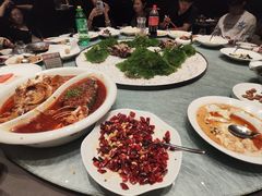 -凤凰园烤鸭店·唐山菜·传承花椒肉(老唐丰路店)