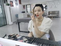 -ME觅妆·定制美妆·彩妆私教(菱角湖店)