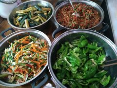 -萨宁音登锡伯风味餐厅(一楼店)