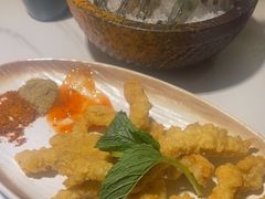 -椰子湾·海南火锅·糟粕醋·椰子鸡(正大广场店)