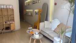 -初心纹眉洗眉·美睫专业店