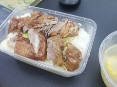 -粤华烧腊(胥口店)