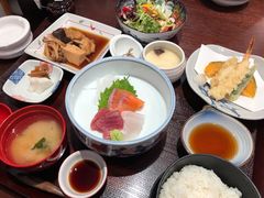 -翔峰炭火鳗鱼(悦泰街里公寓店)