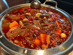 -江渔儿酸菜鱼专门店(明珠广场店)