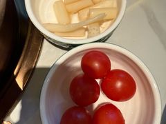 -润园四季椰子鸡火锅(卓越INTOWN店)