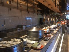 自助取餐区-厦门海沧正元希尔顿逸林酒店開全日餐厅