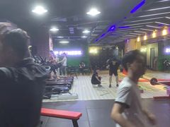 -UP健身私教馆(海岸城店)