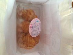 羊角-红宝石·鲜奶小方·海派西点房(浦三店)