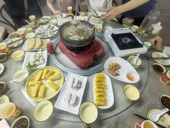 -墨脱石锅椰子鸡•海鲜糟粕醋(榆亚路店)