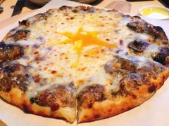 松露披萨-Mercato莫卡多露台餐厅与酒吧(K11店)