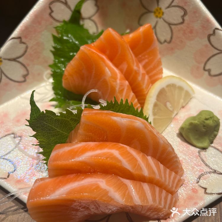 下次一定约上三五好友来[调皮]