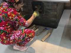 -屯老二农家铁锅炖·行业领军者(梅江店)