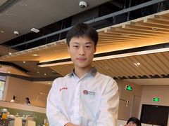 -海底捞火锅(新松江路生日主题店)