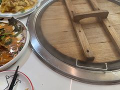 -人民公社铁锅炖·东北菜(卫国道店)