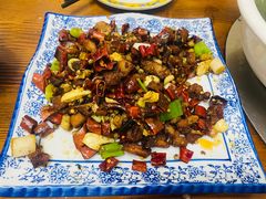 当红辣子鸡-老味道1992(武当山店)