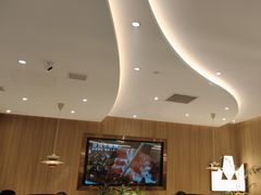 -狼头山火锅 KTV欢唱·烤串(理工大学店)