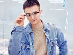 -潘多拉眼镜·蔡司依视路明月(潘家园店)