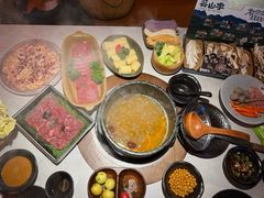 -芸山季·云南野生菌火锅(人民广场来福士店)