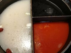 小嫩牛专利T型锅（一锅三吃）-热火朝天鲜切牛肉火锅(南强街巷店)