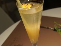 Diamond&nbsp;in&nbsp;the&nbsp;Sky-Oasis Bar & Grill
