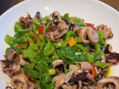 -赶海部落海鲜城(海阳路店)