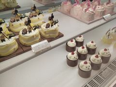 -好利来(南京路一店)