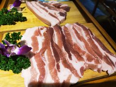 -唯成•韩国炭火烤肉 유성고기