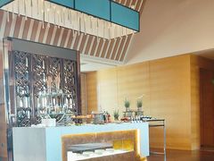 -天津京基皇冠假日酒店