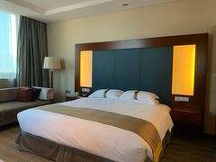 -上海浦东假日酒店