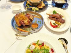 -马克西姆俄罗斯餐厅(通亚街店)