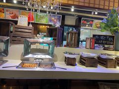 -阪尚皇·原切牛排·烤肉火锅自助(北京路店)