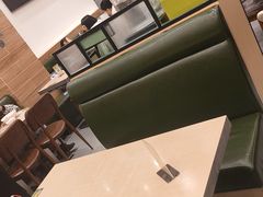 -佰搭果·广式茶餐厅(西华路店)