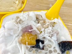 -于春正宗椰奶清补凉炒冰