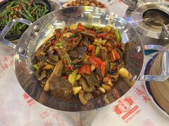 -堂瓦里·33年传统赣菜(第一街区店)