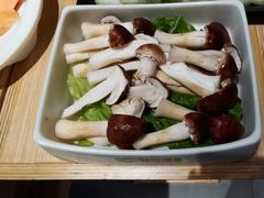 -鲜货俚鲜火锅(青果路店)