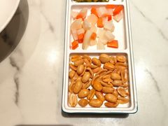 -荷塘秋月·本帮江浙菜(国权路店)