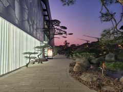 -罗红摄影艺术馆