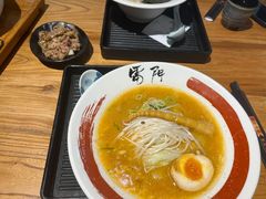 -雷门拉面·现熬骨汤(凯德来福士店)
