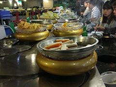-汤响自助回转火锅百汇(乐峰广场店)