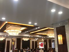 大堂-岭南汇海鲜酒家·粤菜·手工茶点(蛇口店)