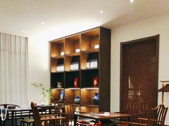 -梅花香里大酒店(郁金香路店)
