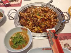-何师傅美蛙鱼头(汉街店)