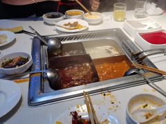 -海底捞火锅(威高广场店)