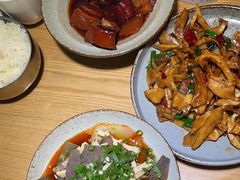 -米一仙·成都小碗菜(东万达店)