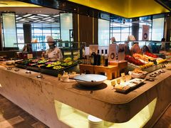 自助取餐区-前海华侨城JW万豪酒店·都会尚膳自助餐厅·牛排海鲜酒水畅飨