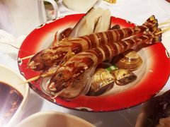 -鲜入围煮花胶鸡海鲜火锅