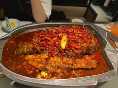 -江边城外烤全鱼(世茂广场店)