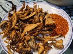 炸菌子-勺子米线·云南传统小吃市集(四方街店)